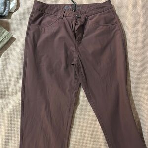 Vuori Men's Dark Brown Chinos